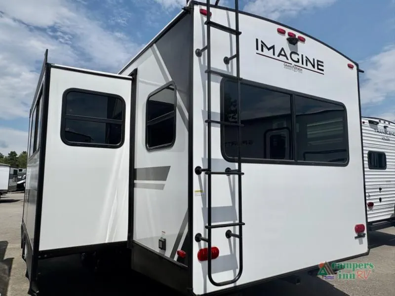 2026 Grand Design Imagine 2500RL - Photo 4