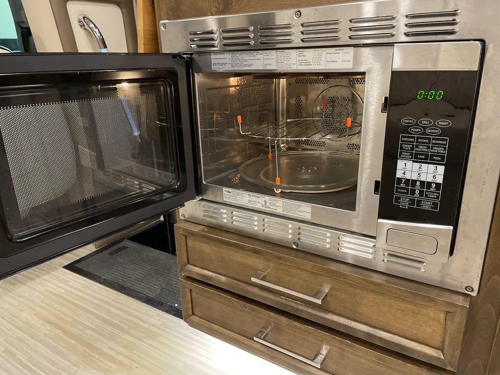 2018 Tiffin Wayfarer 24 FW, Photos photo 12