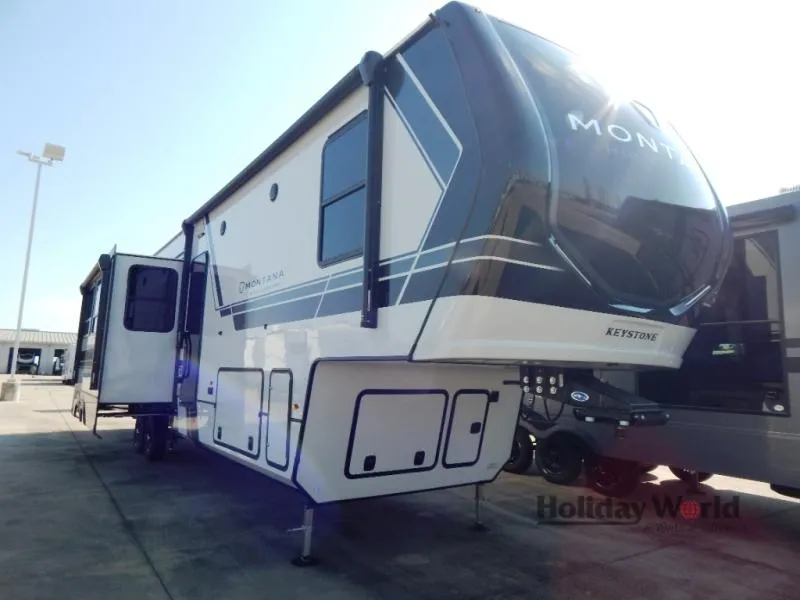 2026 Keystone Montana High Country 381TB - Photo 2