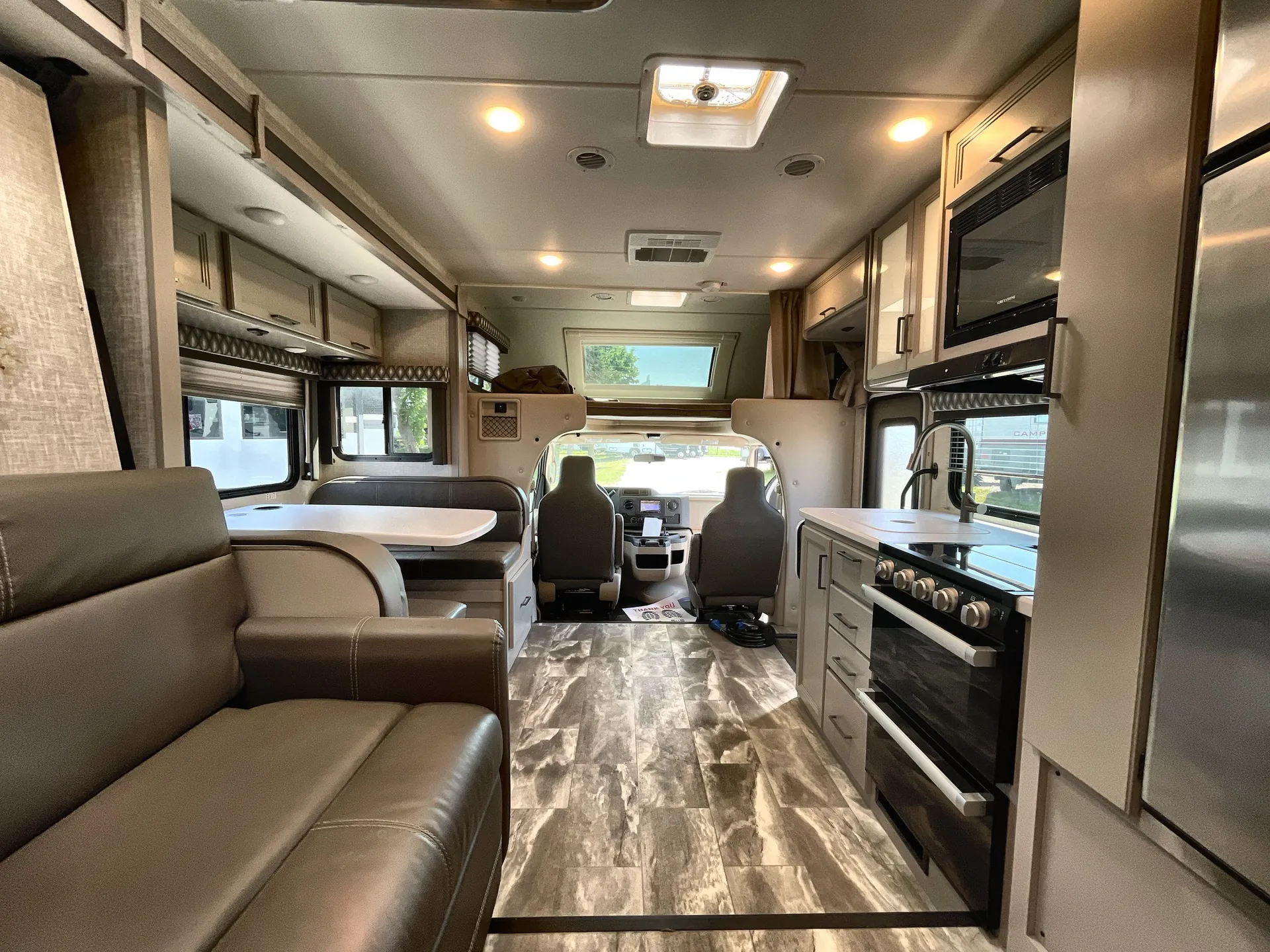 2023 Thor Motor Coach Quantum LC25 — living area main