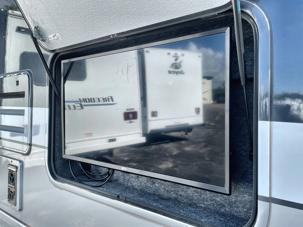 2020 Tiffin Wayfarer 25 RW, Photos photo 21