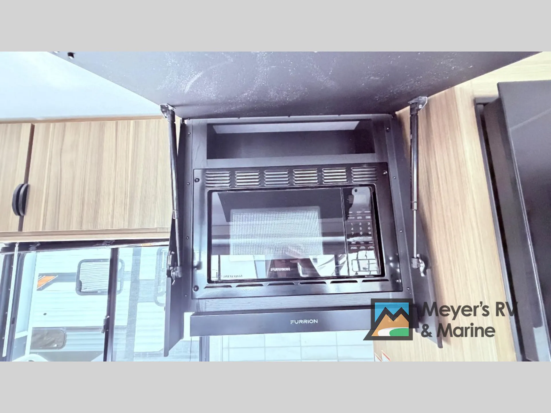2025 Forest River Salem 31KQBTS — Photo 6