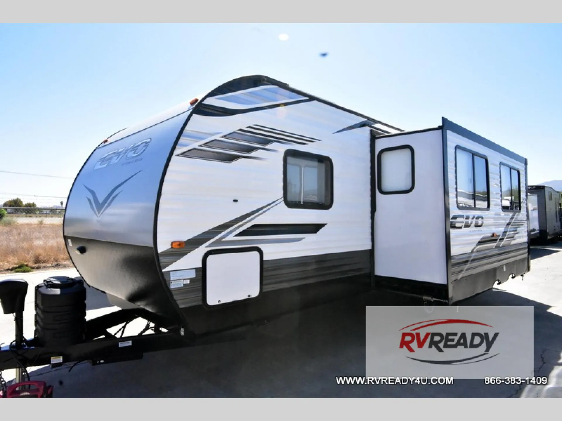 2022 Forest River EVO T2550 - Photo 3