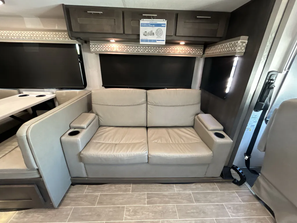 2023 Forest River Georgetown 5 Series GT5 36B5, Photos photo 13