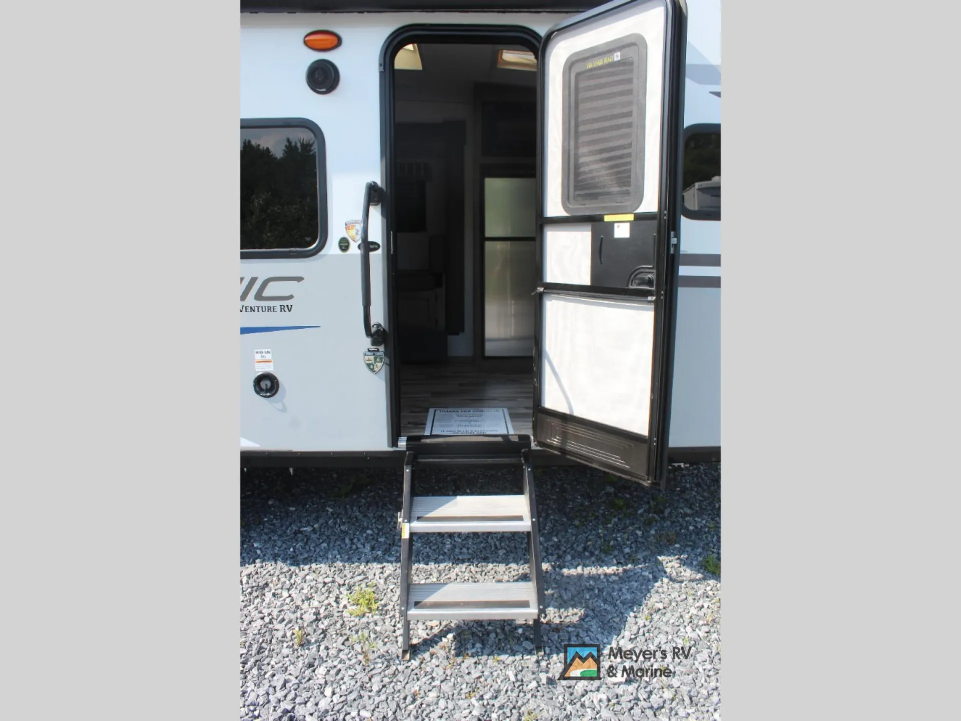 2022 Venture RV Sonic SN241VFK - Photo 4