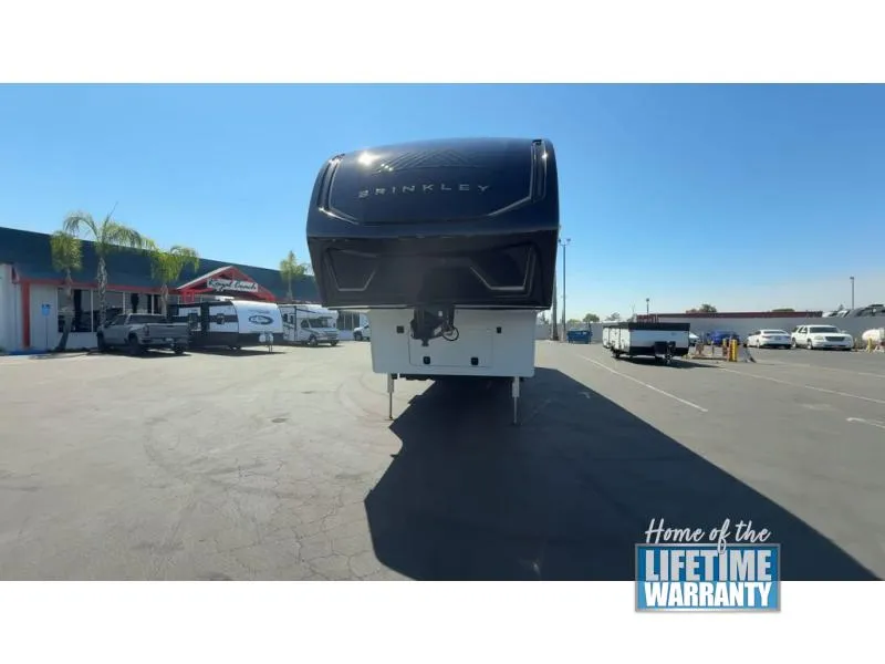 2027 Brinkley Model Z New    3200 - Photo 2