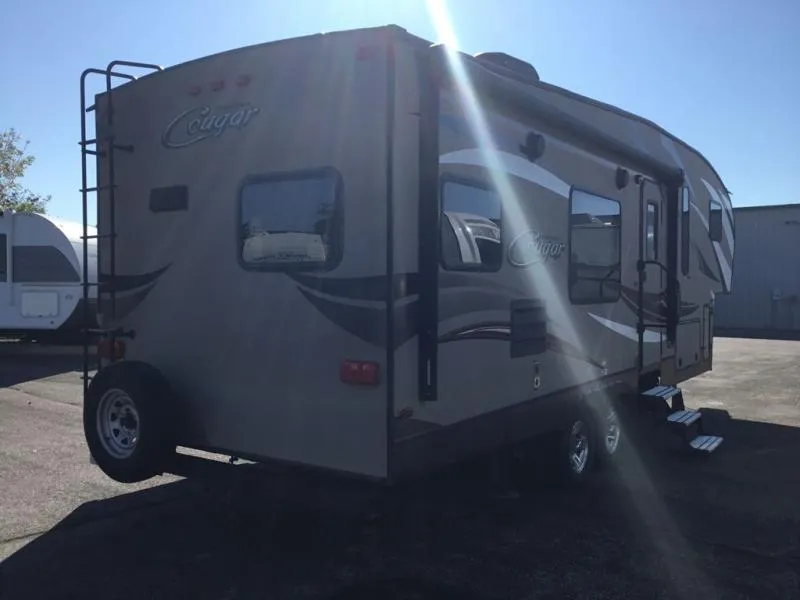2016 Keystone RV Cougar X-Lite 27RKS - Photo 4