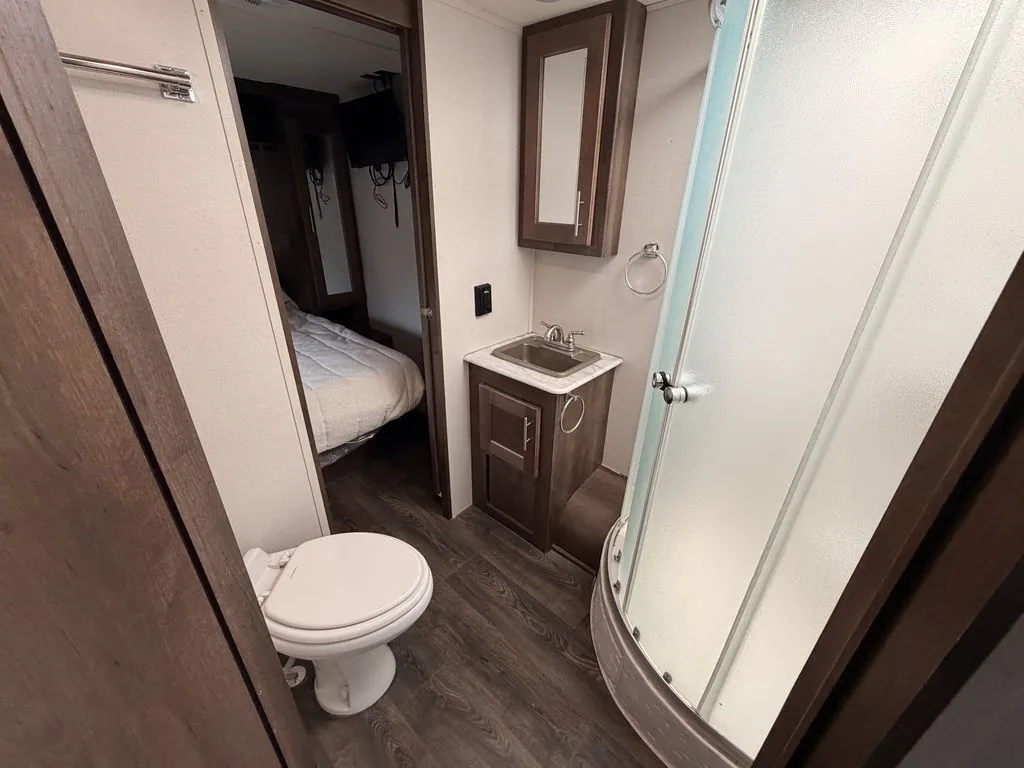 2019 Forest River Wildcat Maxx 245RGX, Photos photo 9