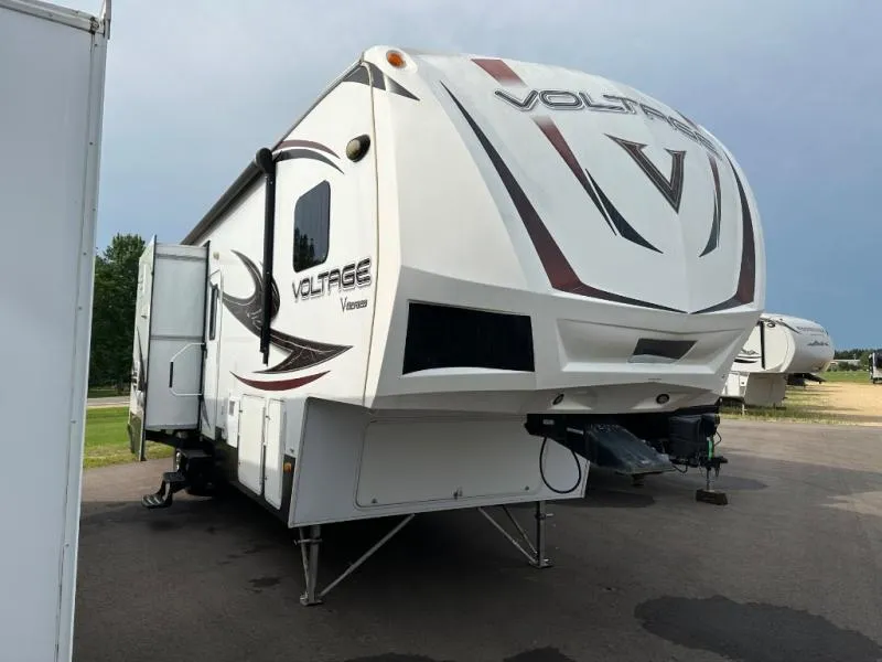2013 Dutchmen RV Voltage Used    V3305 V-Series - Main photo