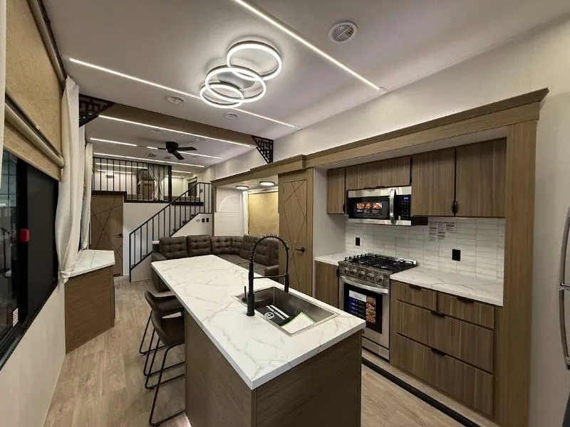 2026 Forest River Salem Grand Villa 42ICE - Photo 4