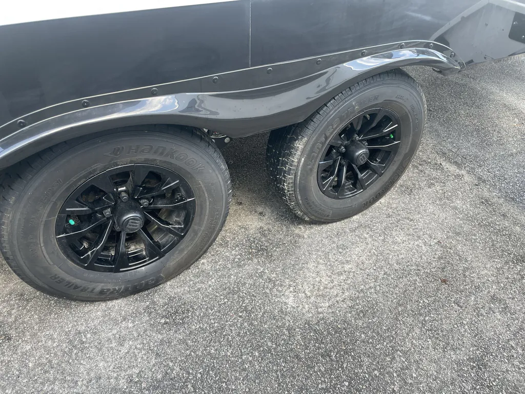 2026 Brinkley Model Ix 20X, Photos photo 7