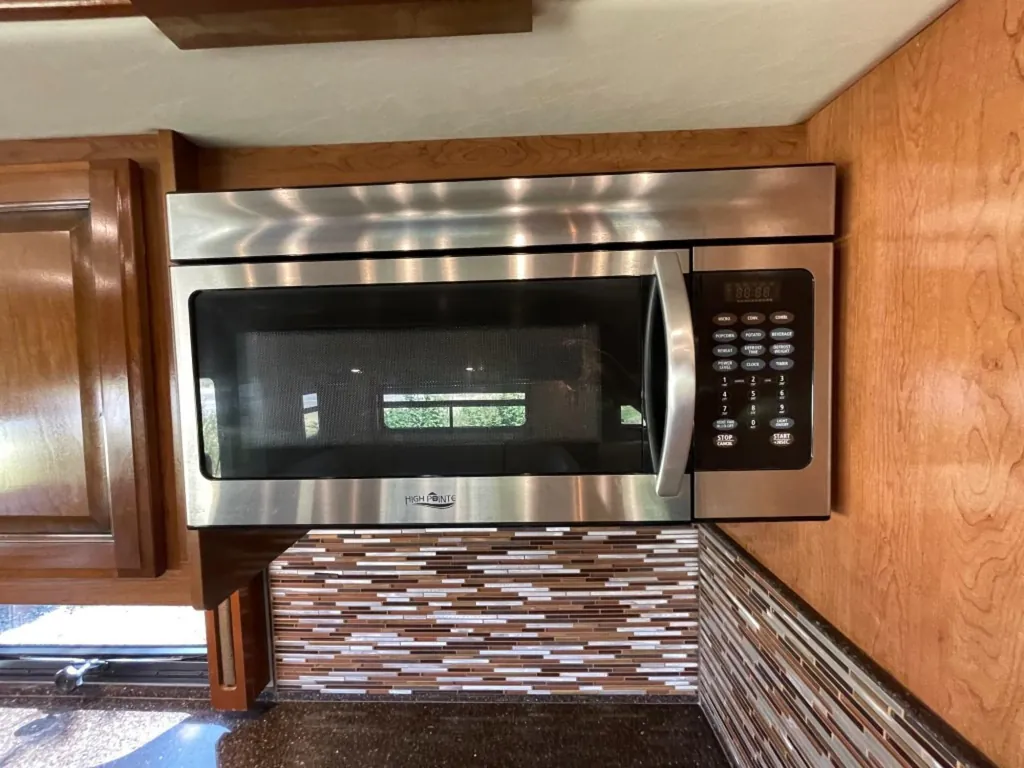2018 Fleetwood Pace Arrow LXE 38K, Photos photo 25