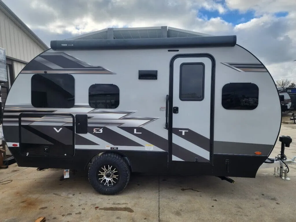 Volt 1200 exterior