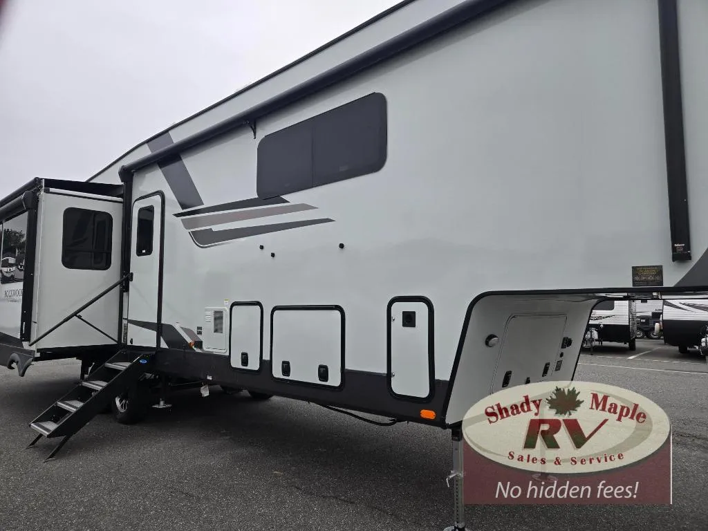 2026 Forest River Rockwood Signature 401SFB - Photo 2