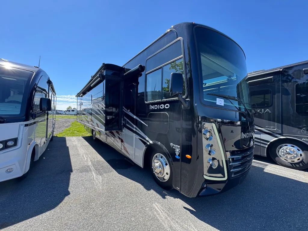2024 Thor Motor Coach Indigo CC35 - Photo 2