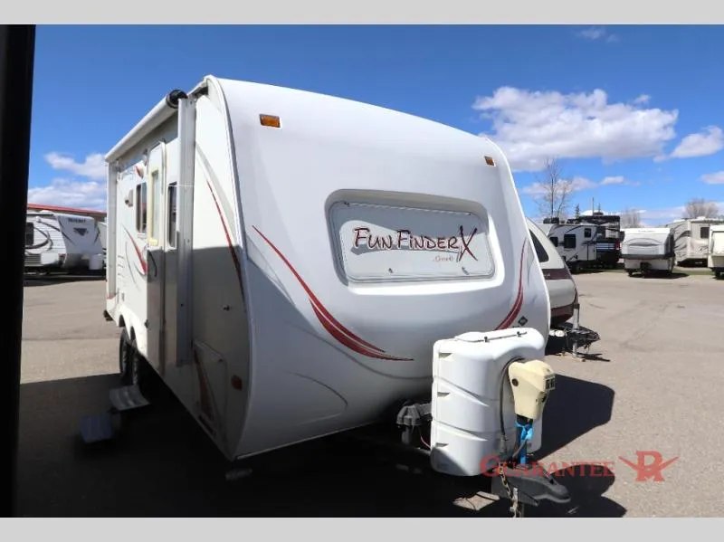 2010 Cruiser RV Fun Finder 210WBS - Photo 2