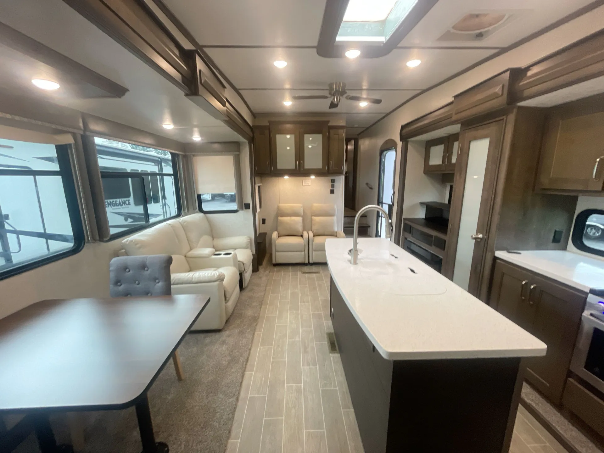 2019 Keystone Montana High Country 321MK — living area main