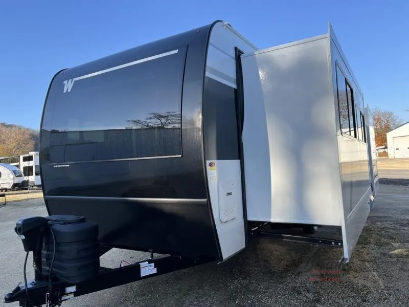 2026 Winnebago Thrive 26FKD - Photo 4