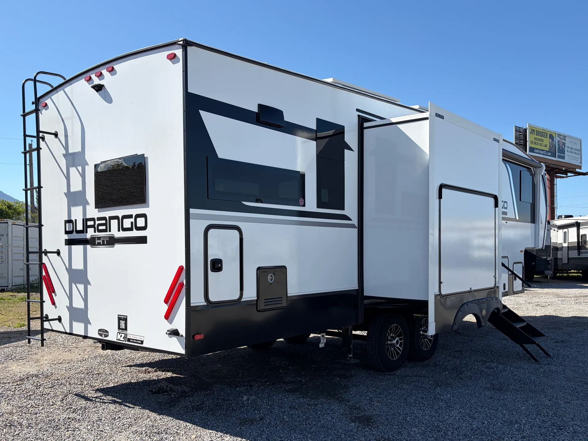2026 KZ RV Durango Half-Ton D256RKT - Photo 4