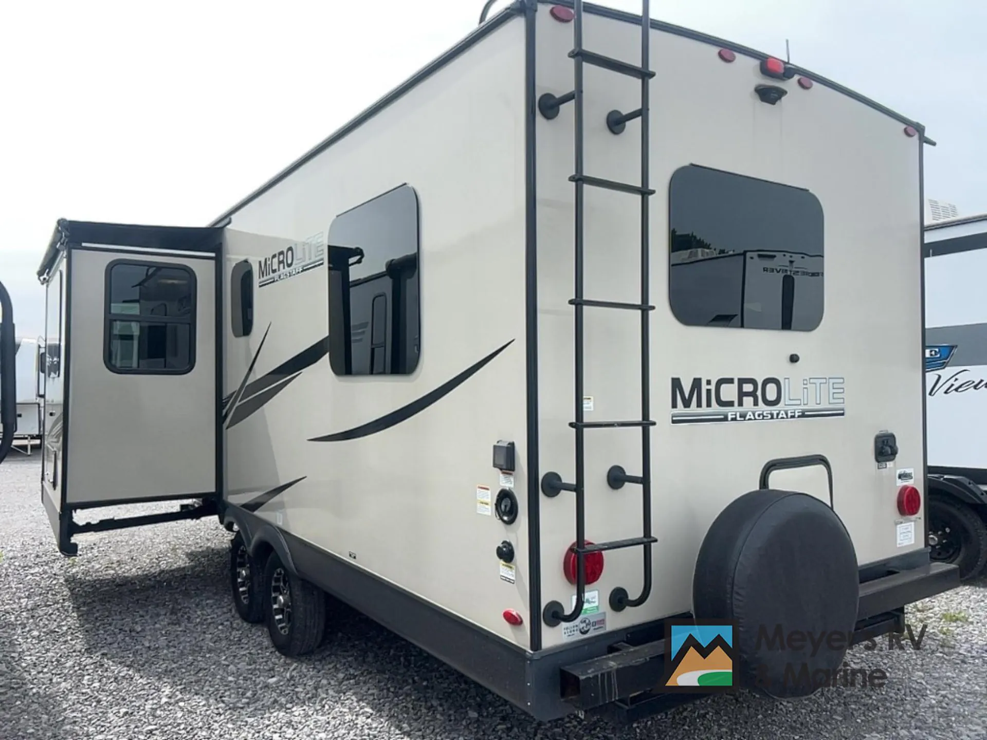 2022 Forest River Flagstaff Micro Lite 25FKS - Photo 4
