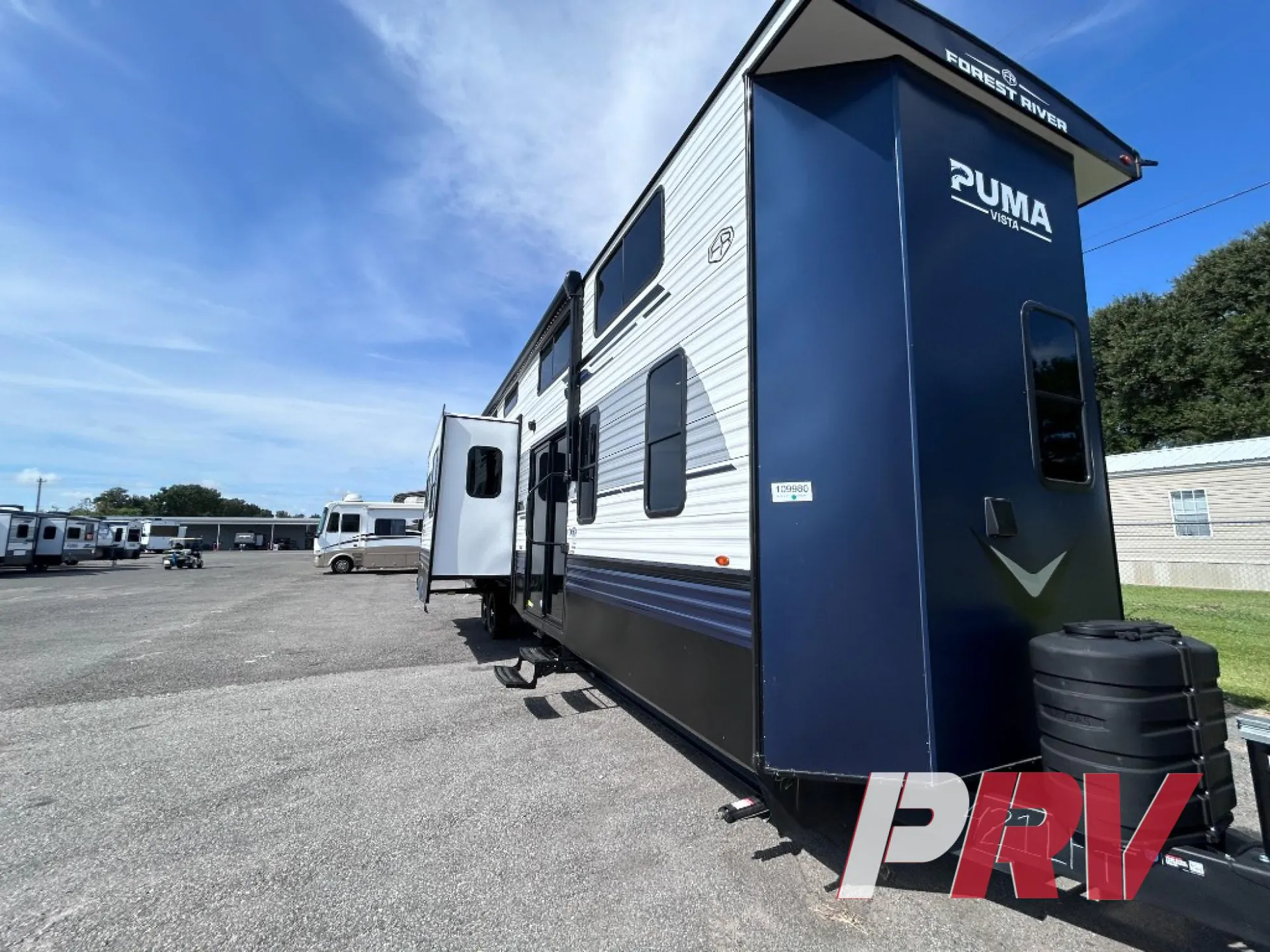 2027 Palomino Puma 421LFT - Photo 2