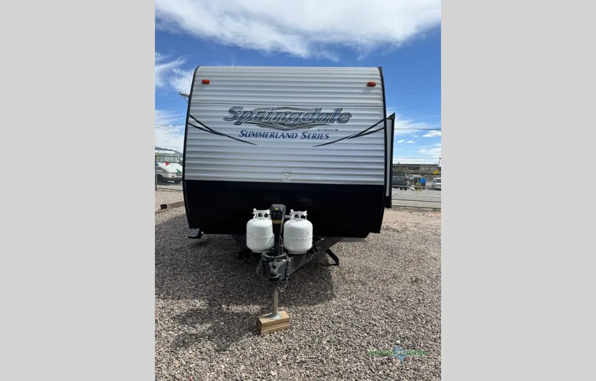 2017 Keystone Summerland 2660RL - Photo 2