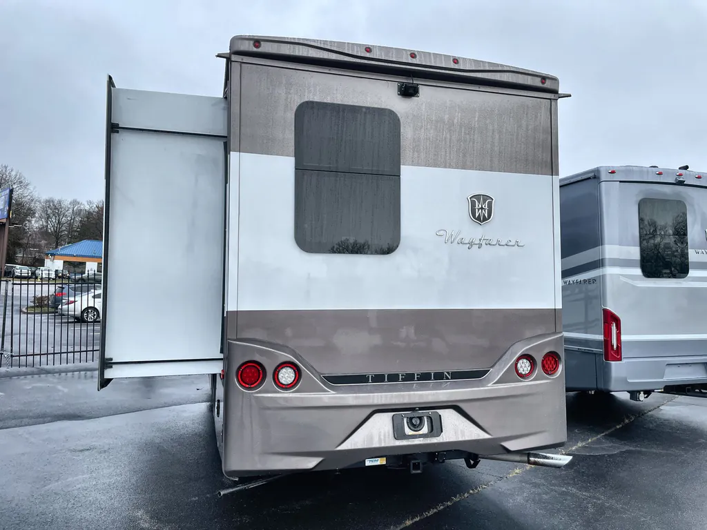 2019 Tiffin Wayfarer 24 FW, Photos photo 7
