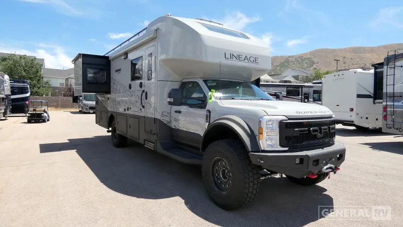 2026 Grand Design Lineage Series F 31ZW - Photo 2