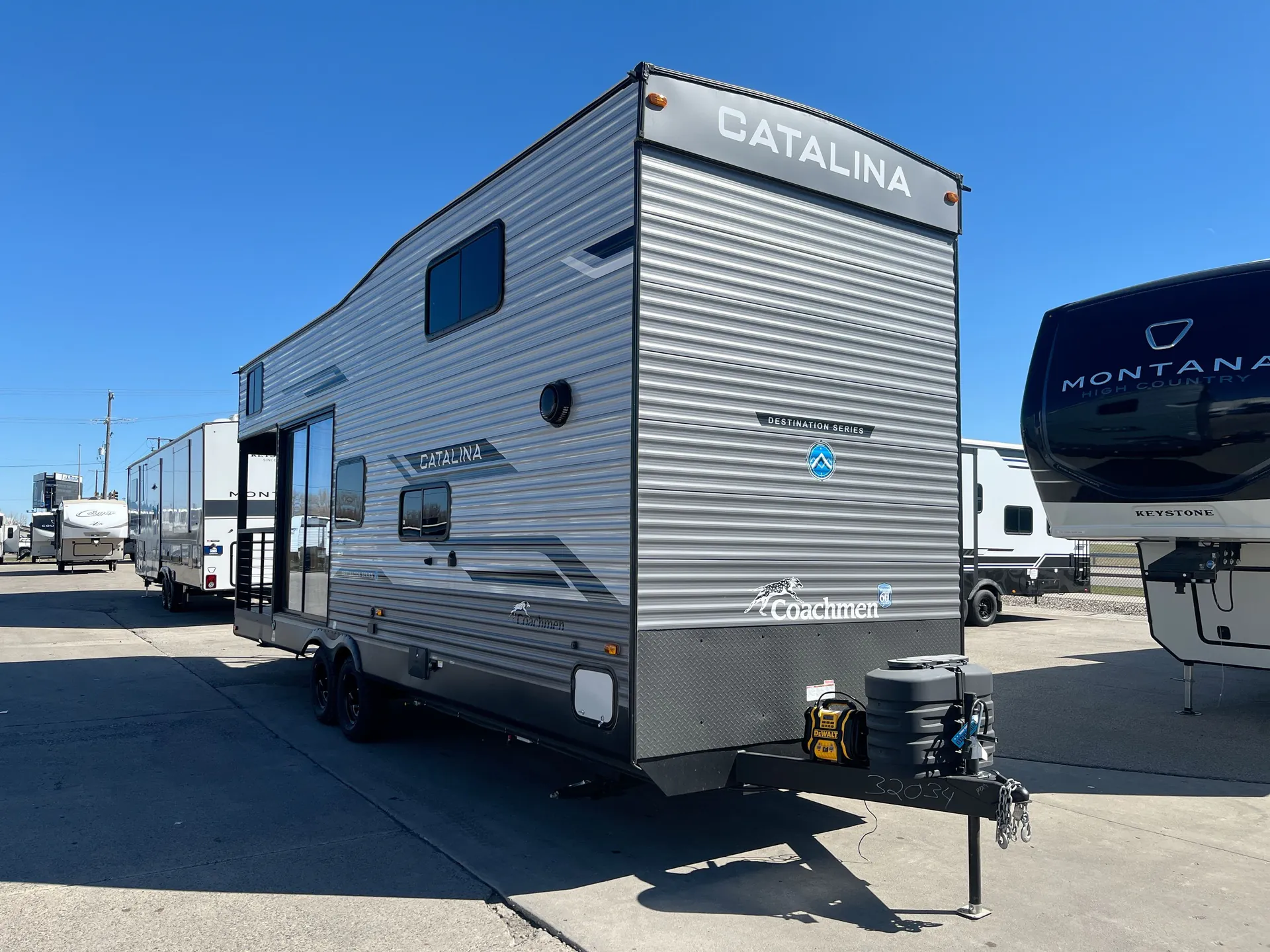 2024 Coachmen Catalina Destination 18RDL - Photo 2