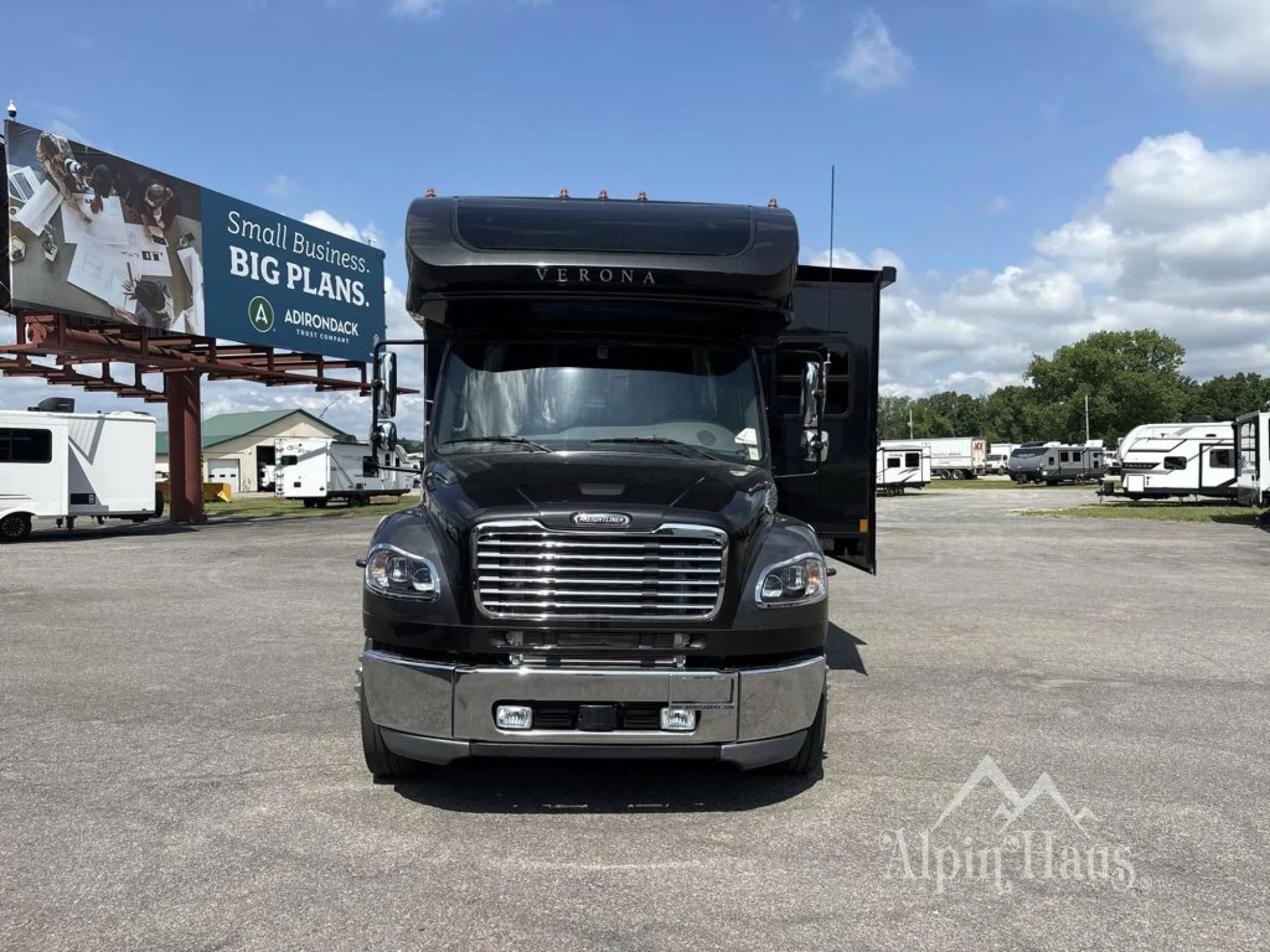 2023 Renegade RV Verona 40VRB - Photo 4