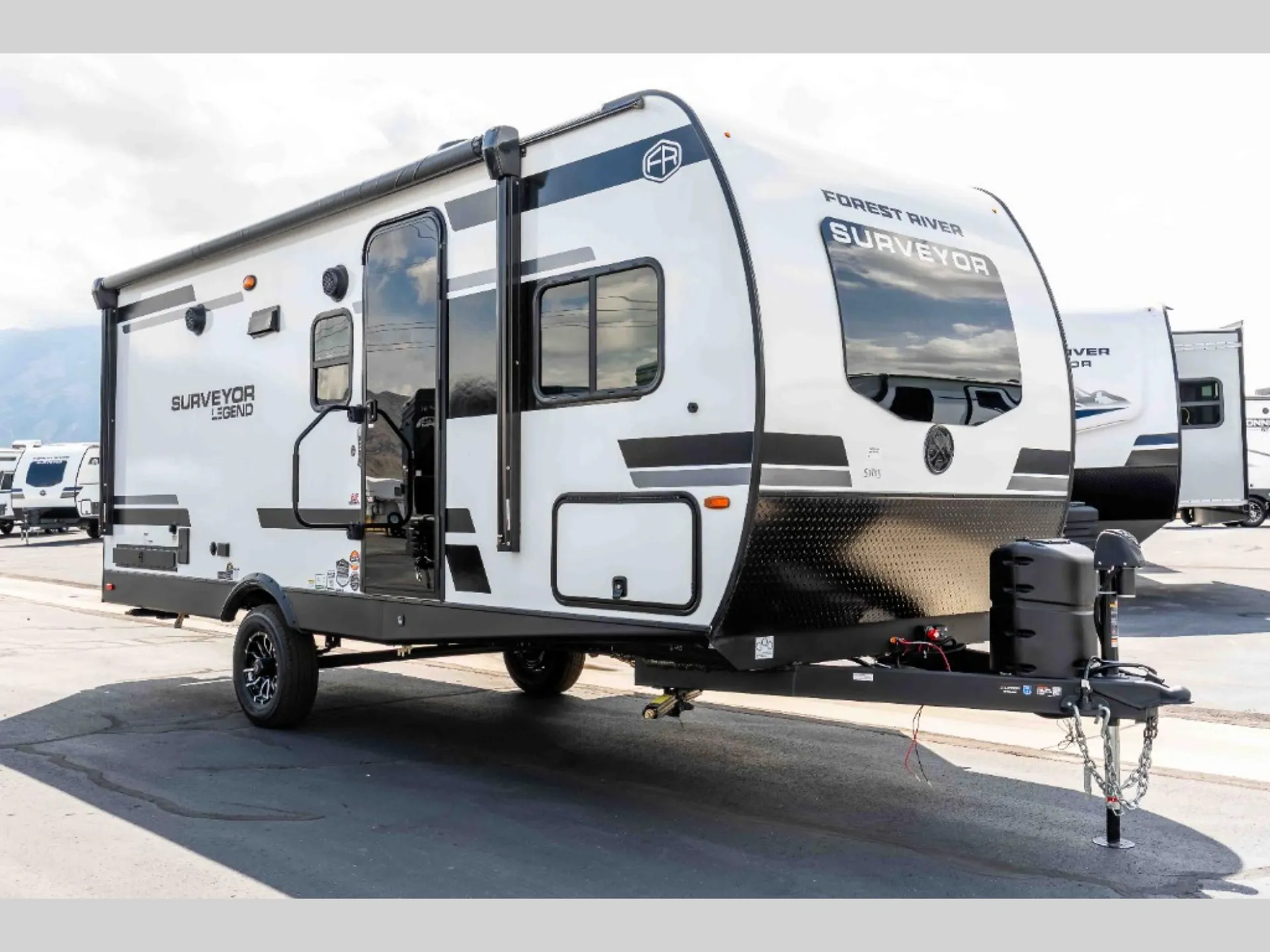2027 Forest River Surveyor Legend 19BHLE