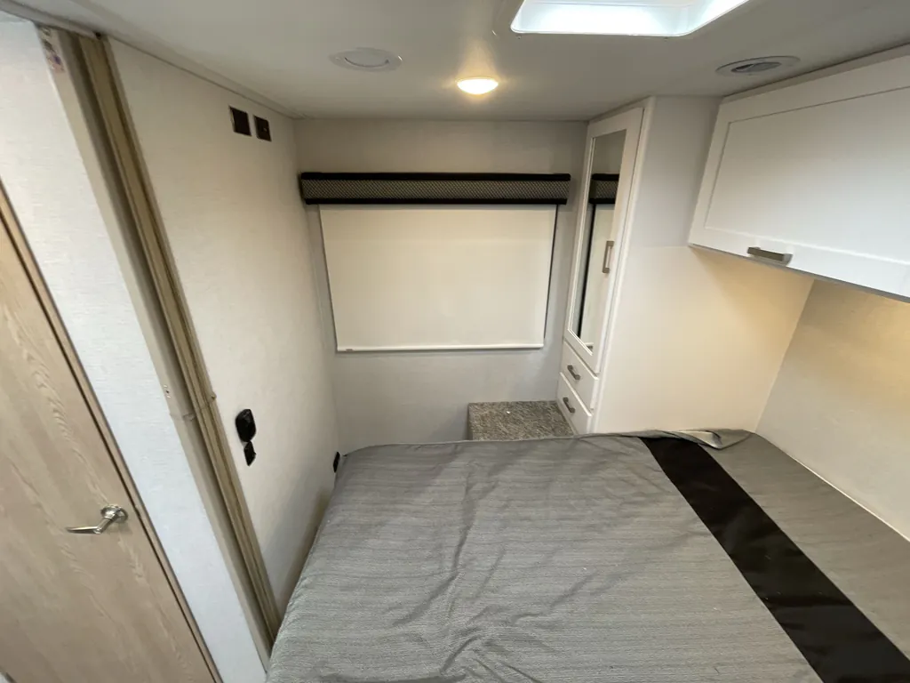 2026 Thor Motor Coach Freedom Elite 28HZ, Photos photo 16
