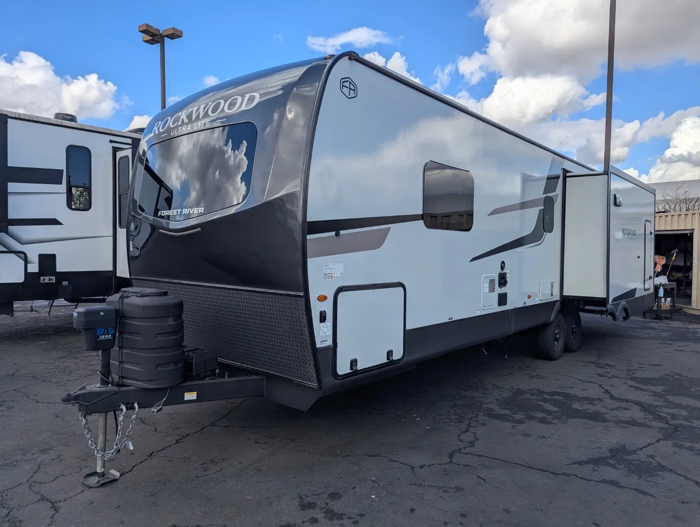 2026 Forest River Rockwood Ultra Lite 2906RL - Photo 4