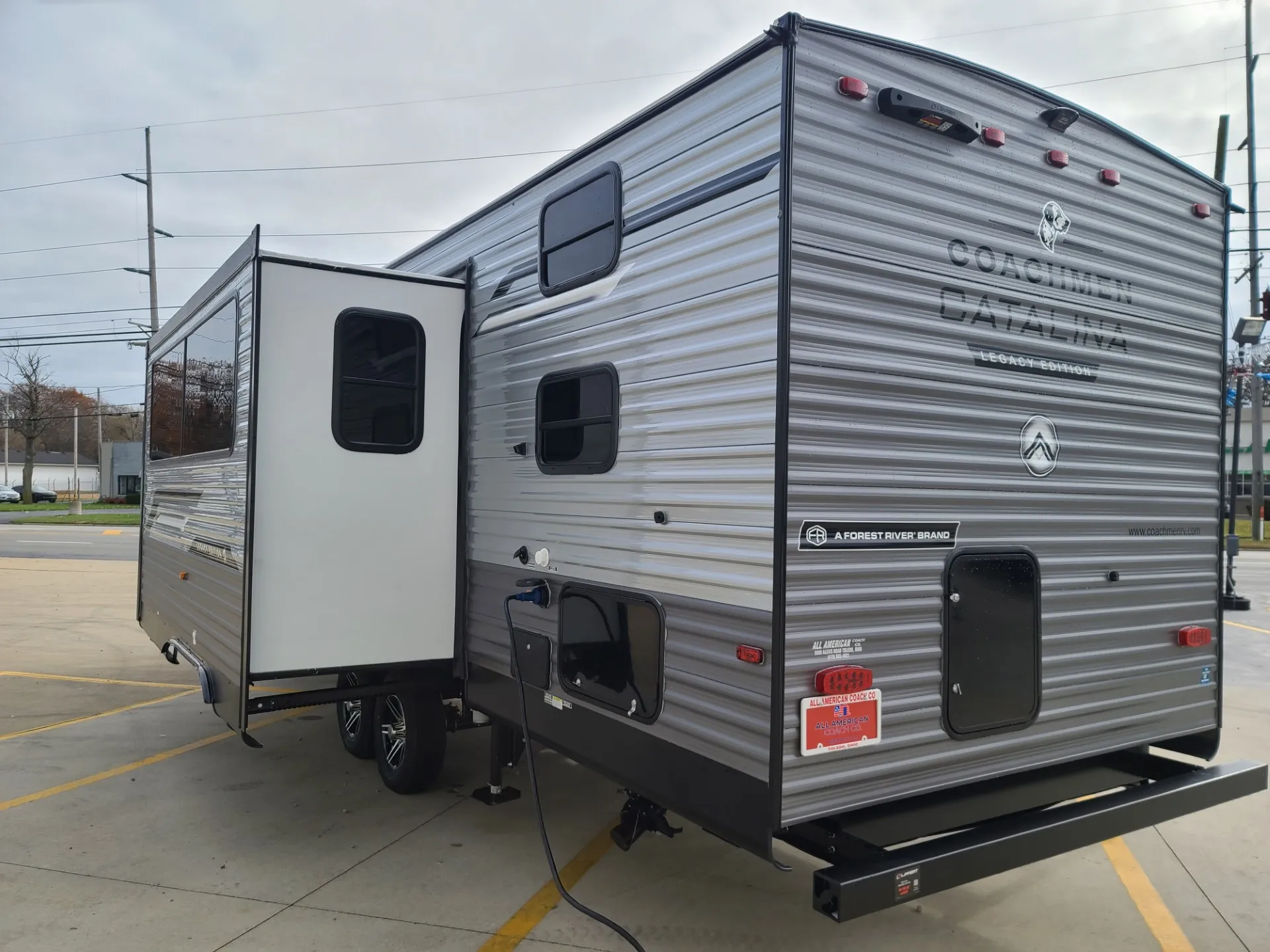 2026 Coachmen Catalina Legacy Edition 273DBHCK - Photo 3