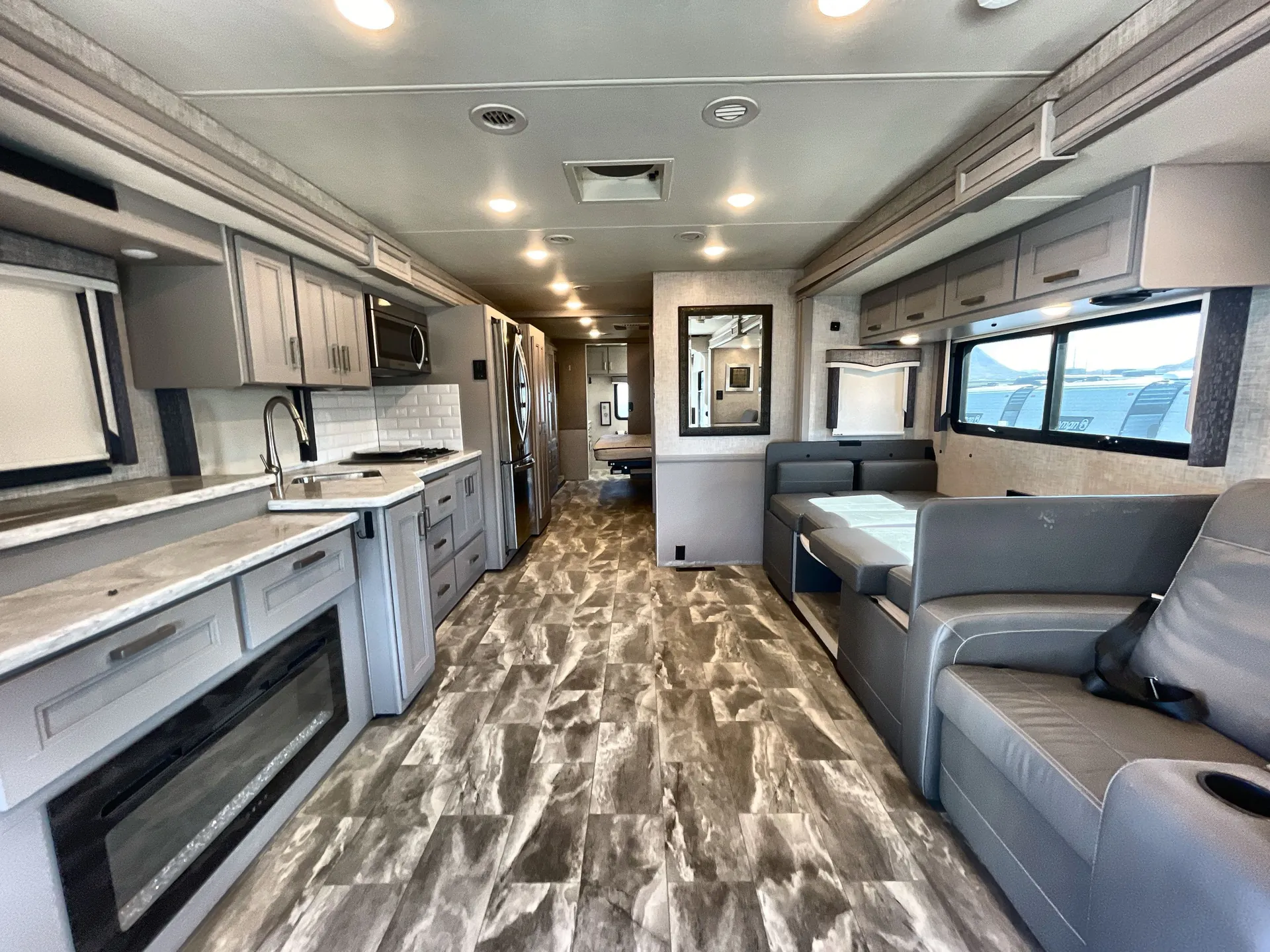 2023 Thor Motor Coach Challenger 37FH — living area main