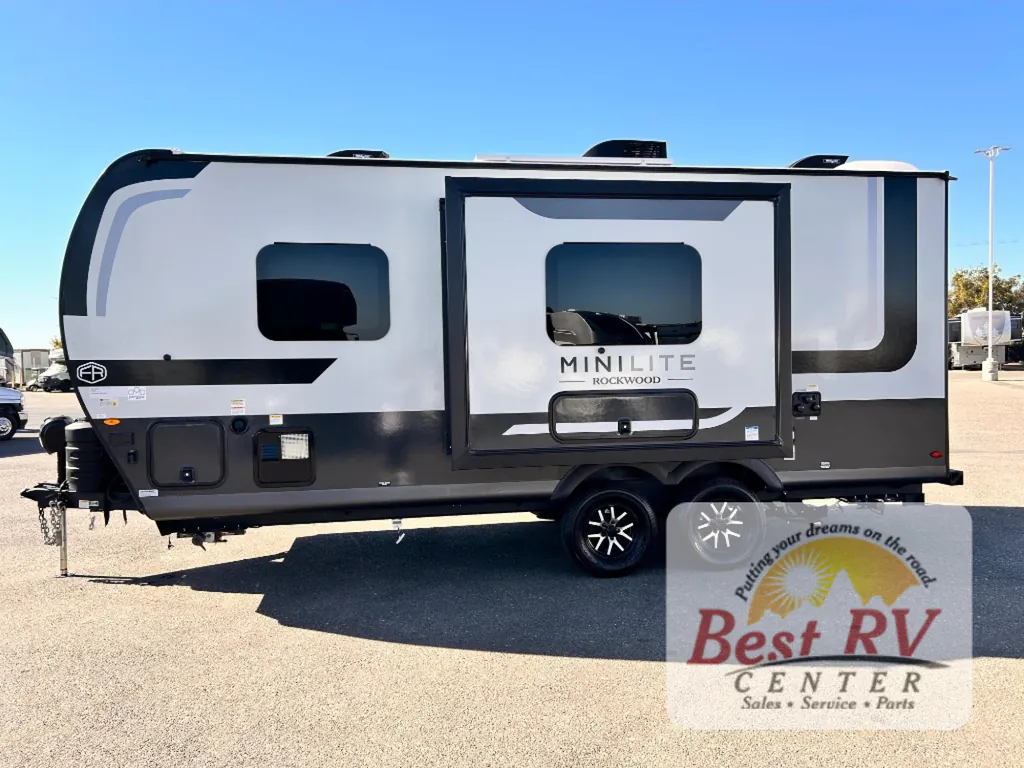 2027 Forest River Rockwood Mini Lite 2109S, Photos photo 6