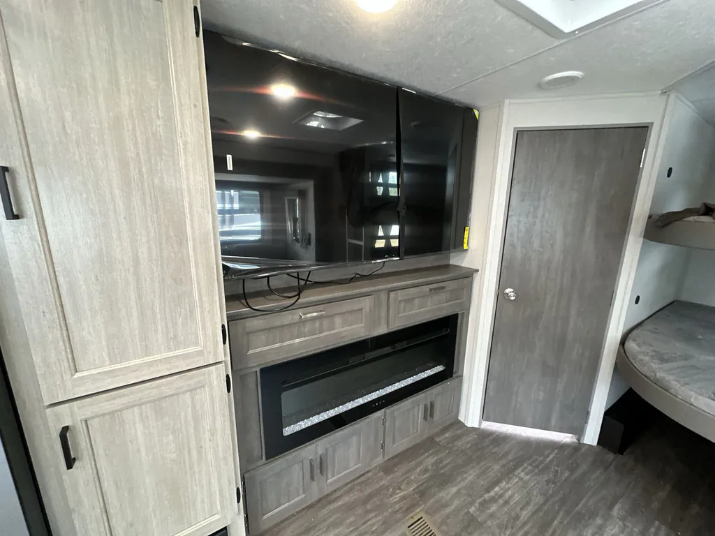 2026 Forest River Aurora 27DBH, Photos photo 11