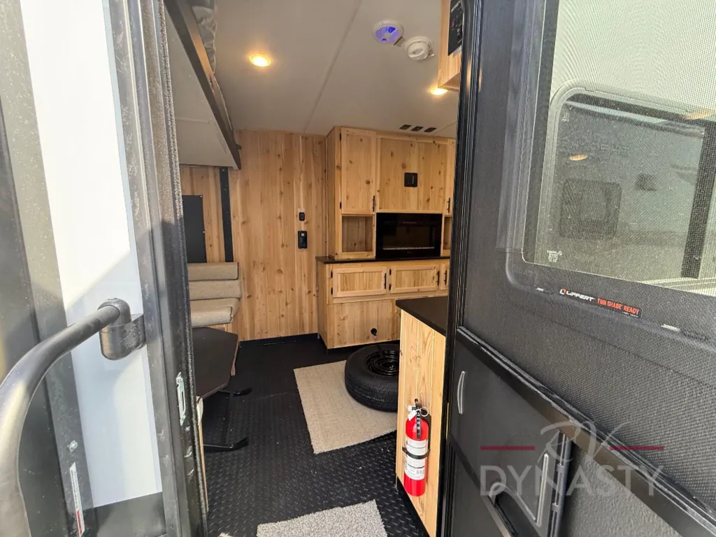 2026 Forest River Cherokee Grey Wolf 21GP, Photos photo 14