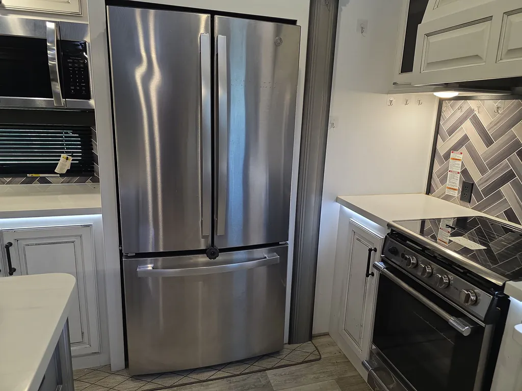 2022 Keystone Montana 3231CK, Photos photo 8