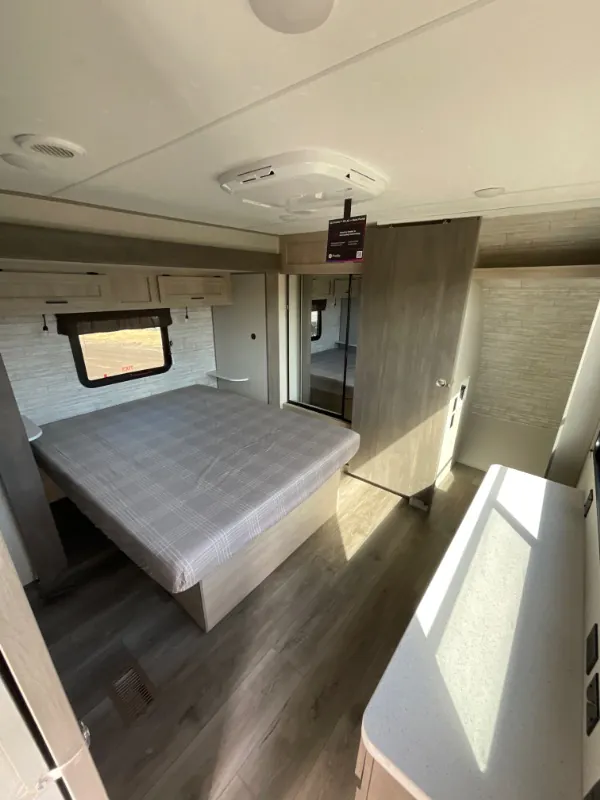 2026 Coachmen Catalina Legacy Edition 323MAZE, Photos photo 19