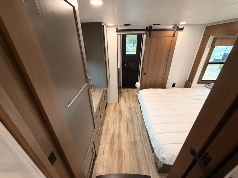 2027 Keystone RV Montana High Country 391TB - Photo 3