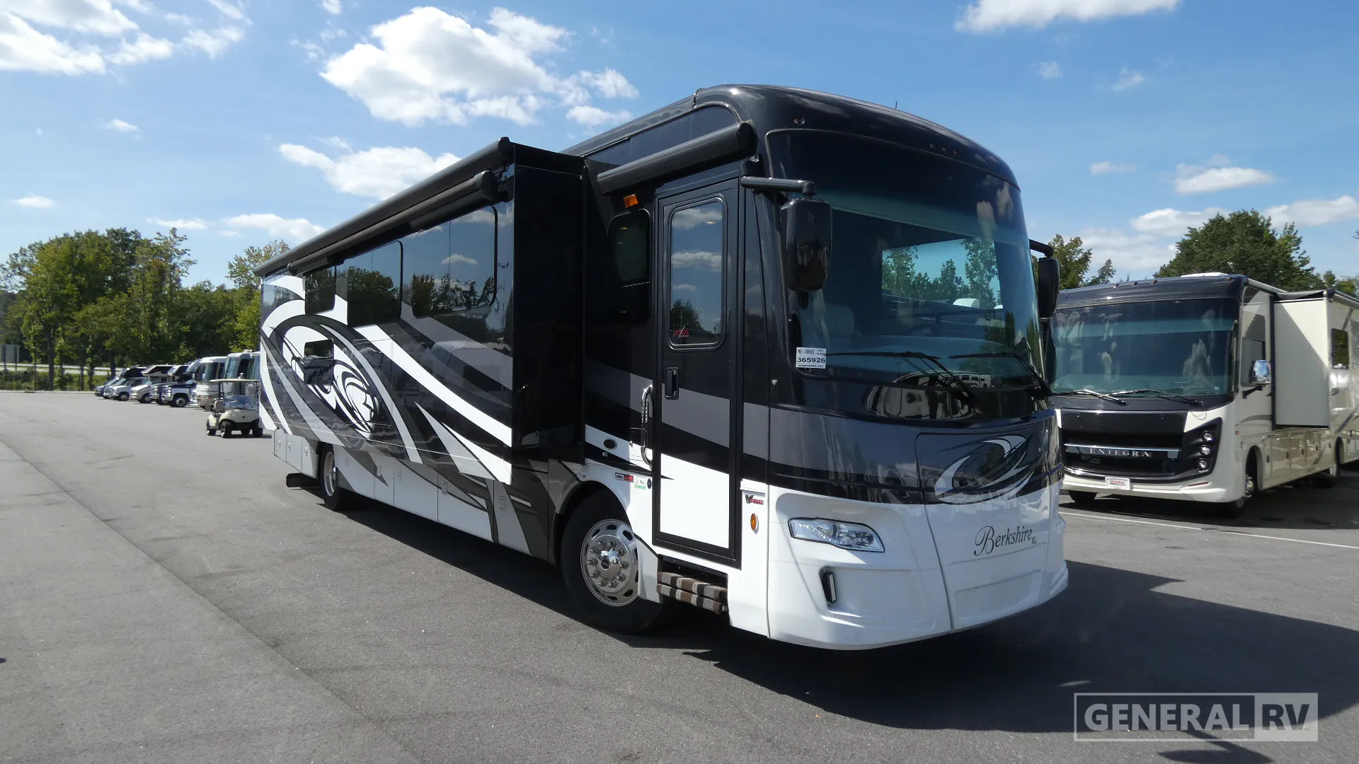 2021 Forest River Berkshire XL 40C - Photo 2