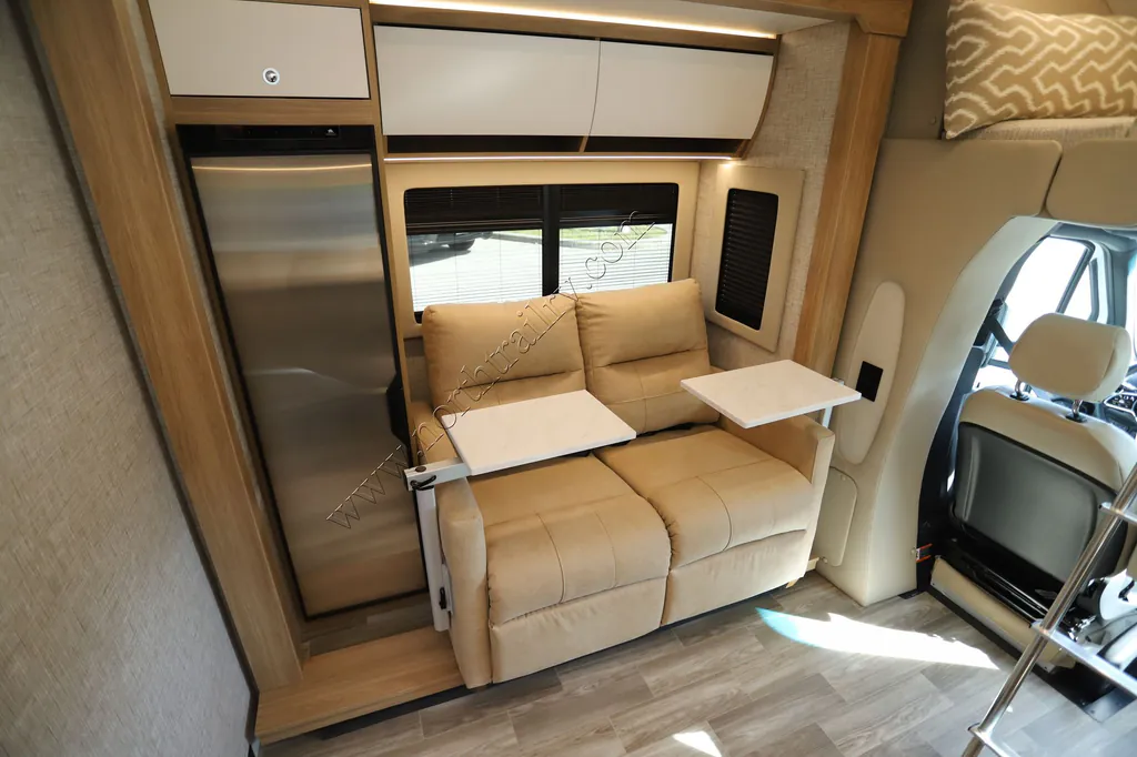2026 Tiffin Wayfarer 25 XLW, Photos photo 11