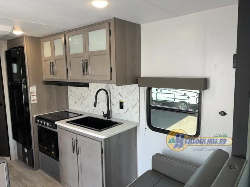 2025 Keystone RV Hideout Sport Double Axle 240BH - Photo 2