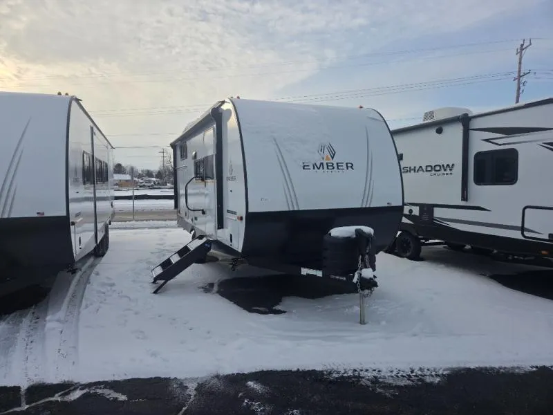 2026 Ember RV E-Series 19ETS - Photo 2