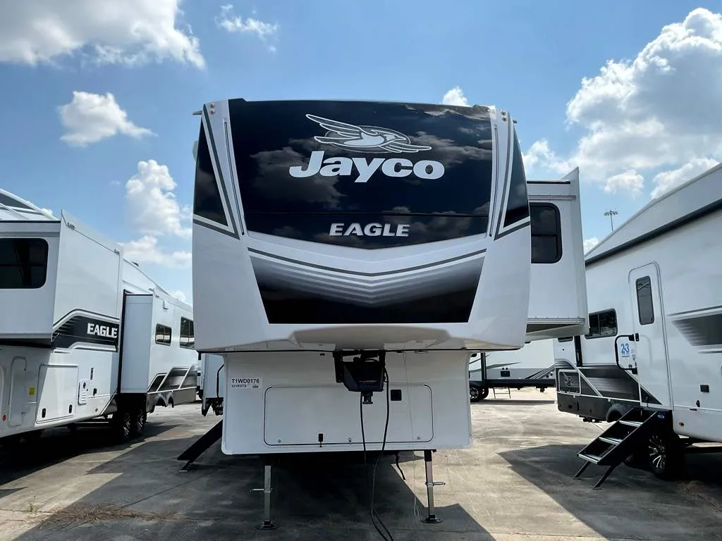2026 Jayco Eagle 321RSTS - Photo 4