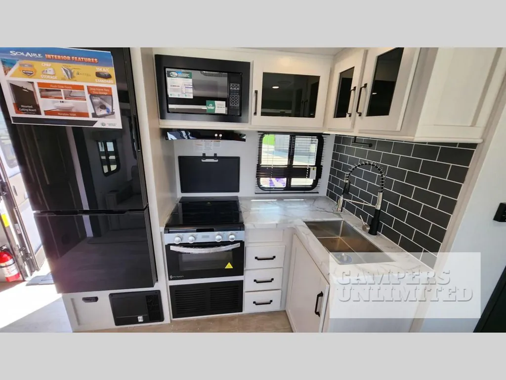 2026 Forest River Solaire 3200TSBH, Photos photo 11
