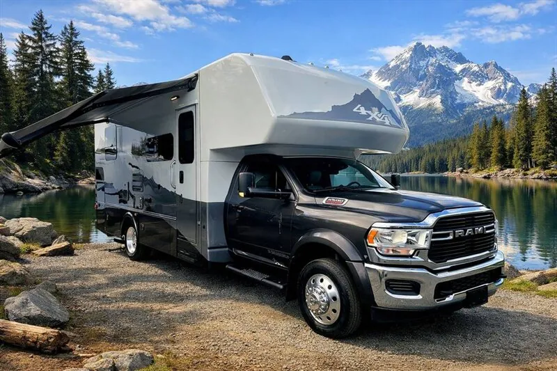 2022 Dynamax Corp Isata 5 Series 28SS - Photo 2