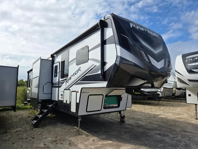 2021 Keystone Raptor 423