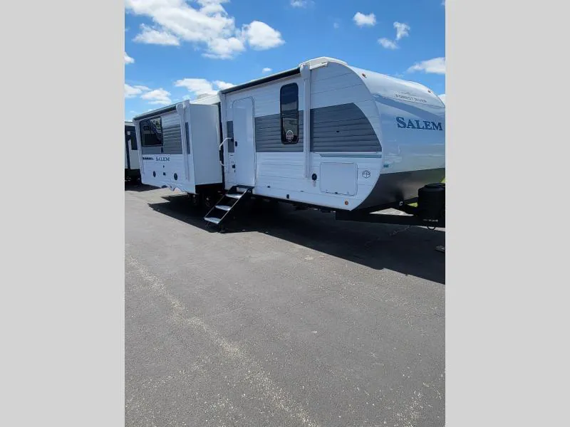 2026 Forest River Salem 270ZEN dealer photo 1 from Kunes RV